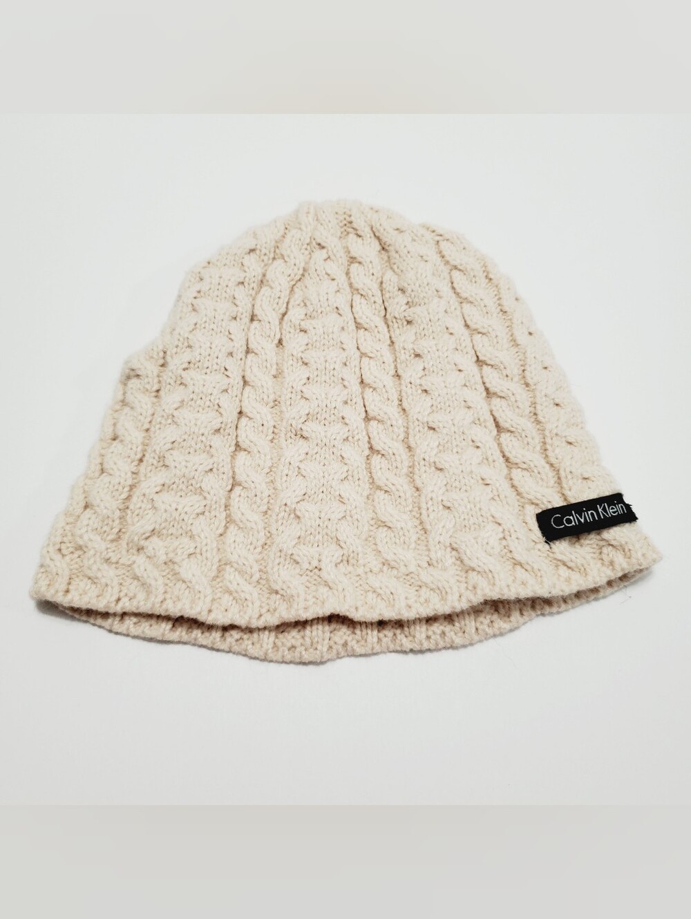 Calvin Klein Women's Knit Winter Beanie Hat Pink Cable Knit Pattern One Size